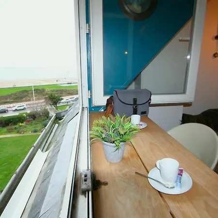 Appartement Nice Studio With Sea View In Le Havre